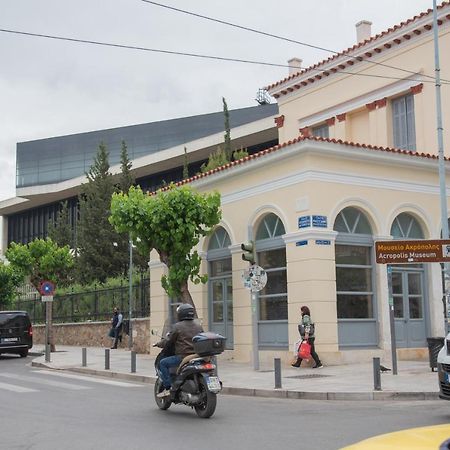Harmony Apartment Next To The Acropolis Museum Athen Eksteriør billede